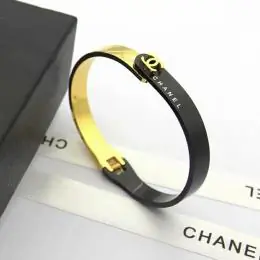 chanel bracelets s_1224320